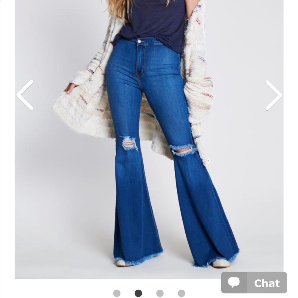 Looking for jeans like this